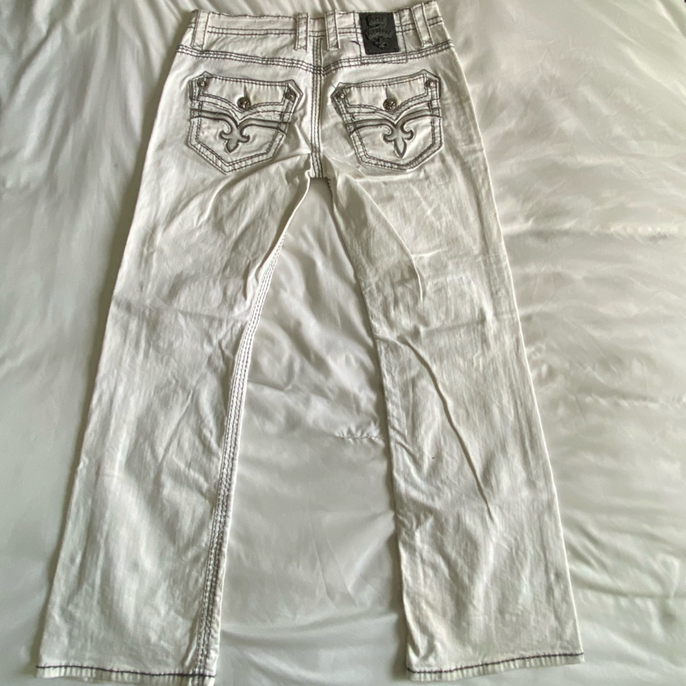 Men’s rock revival jeans. Size 34.